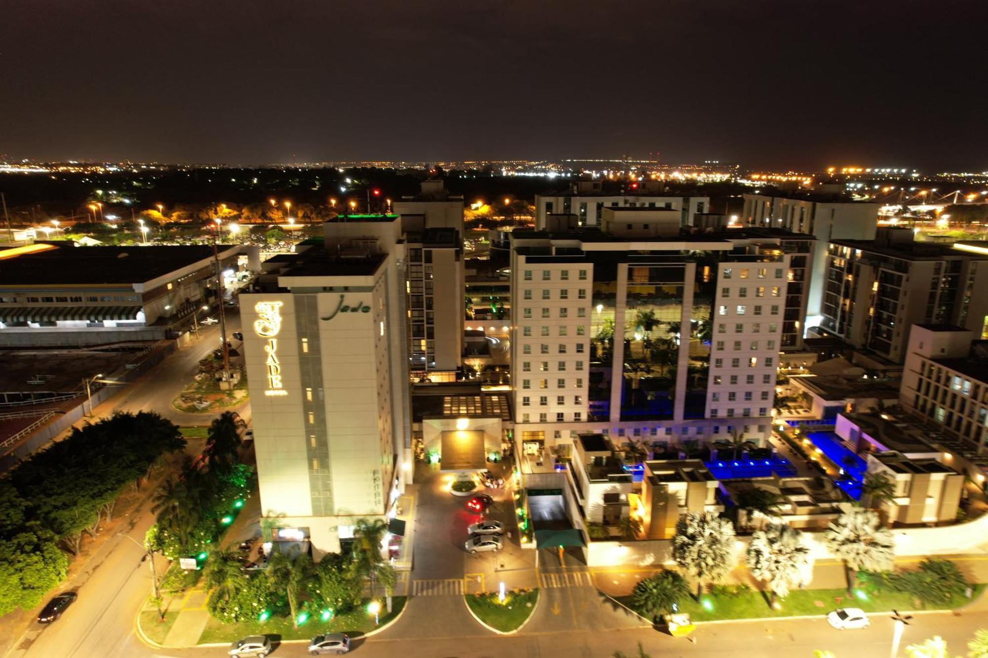 Jade Hotel Brasilia Candangolandia ภายนอก รูปภาพ Residential neighborhood in the city