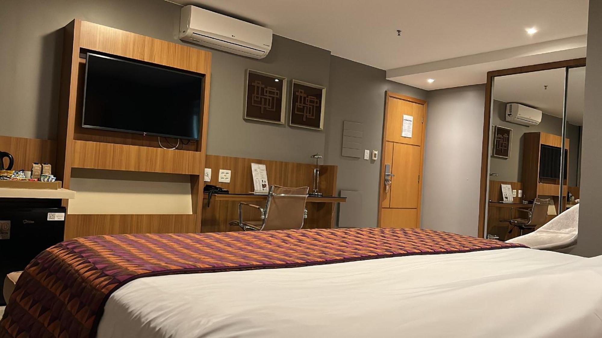 Jade Hotel Brasilia Candangolandia ภายนอก รูปภาพ A room at the hotel