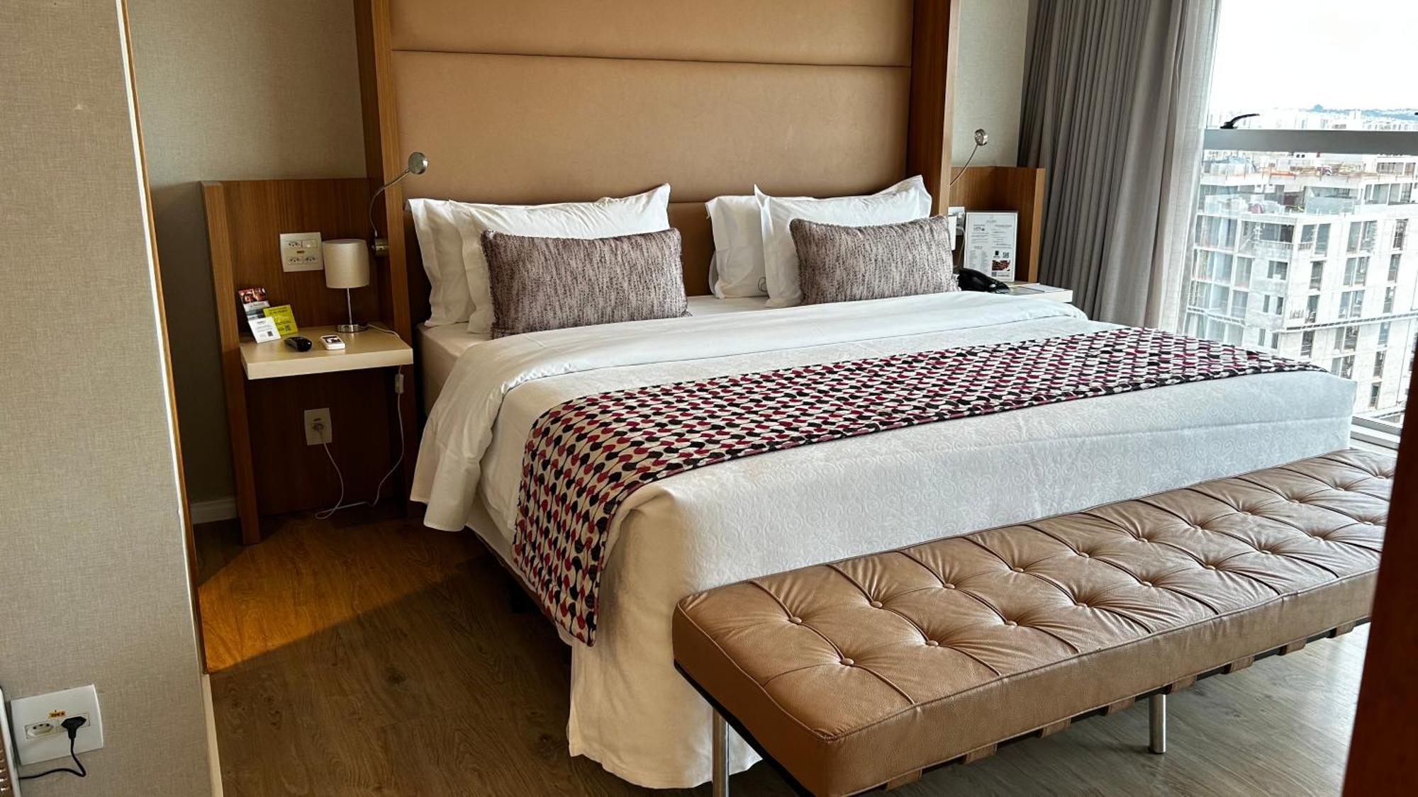 Jade Hotel Brasilia Candangolandia ภายนอก รูปภาพ A bedroom at the hotel
